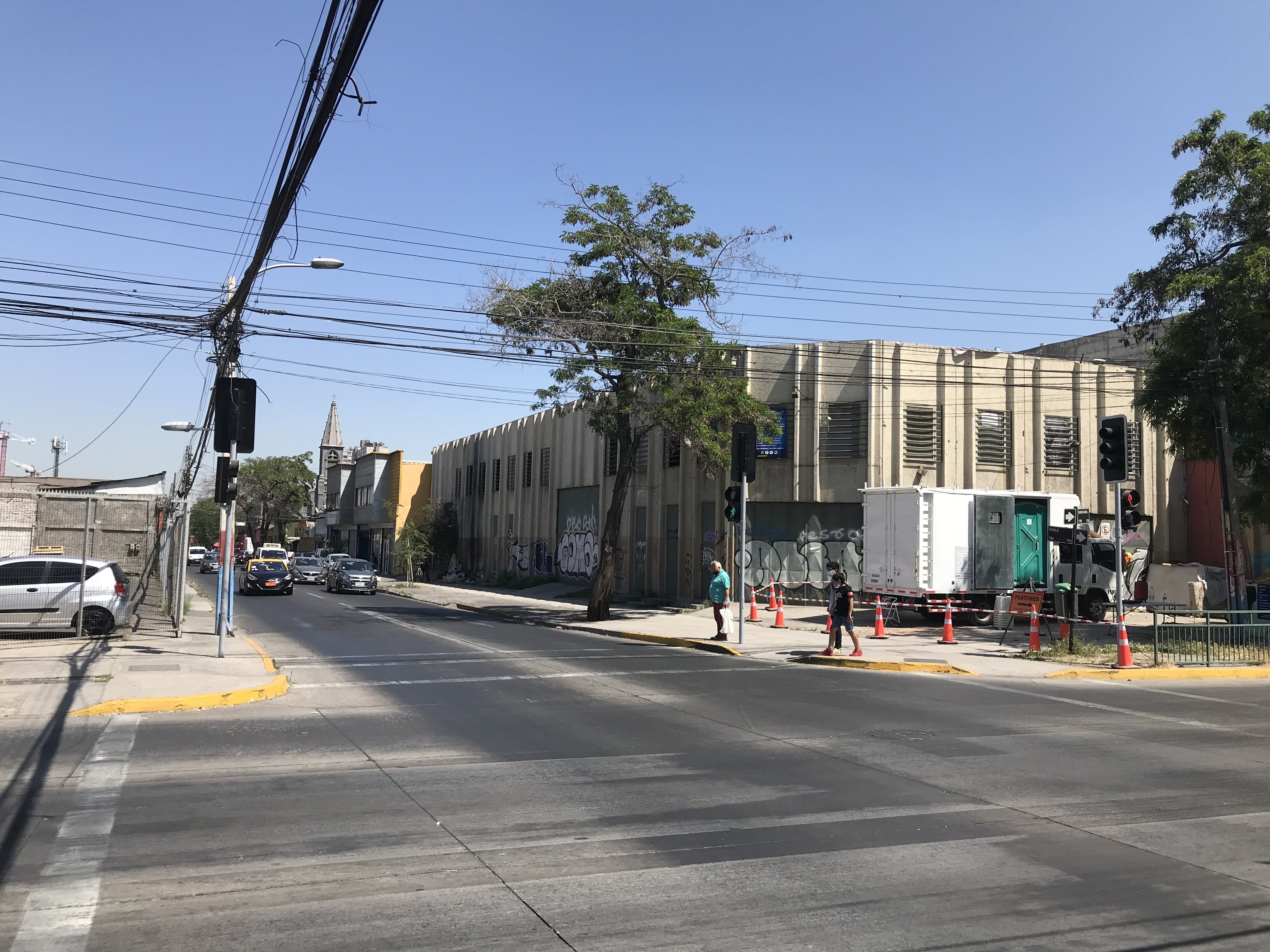 Terreno inmobiliario en sector Futura Estación Metro Ñuble con Santa Rosa